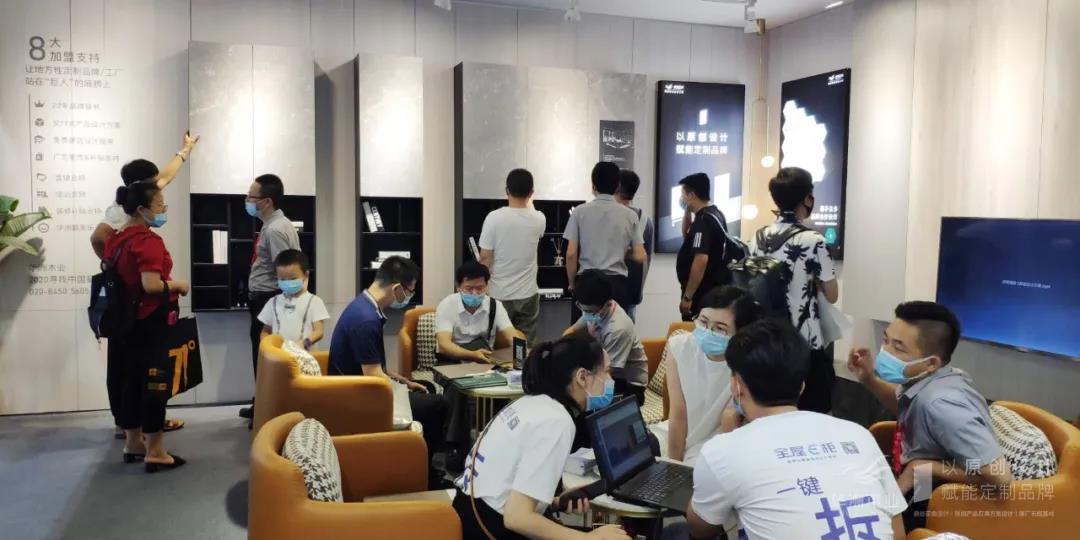 7.27家博會(huì)火熱開(kāi)展，華洲木業(yè)邀您參觀交流(圖3)