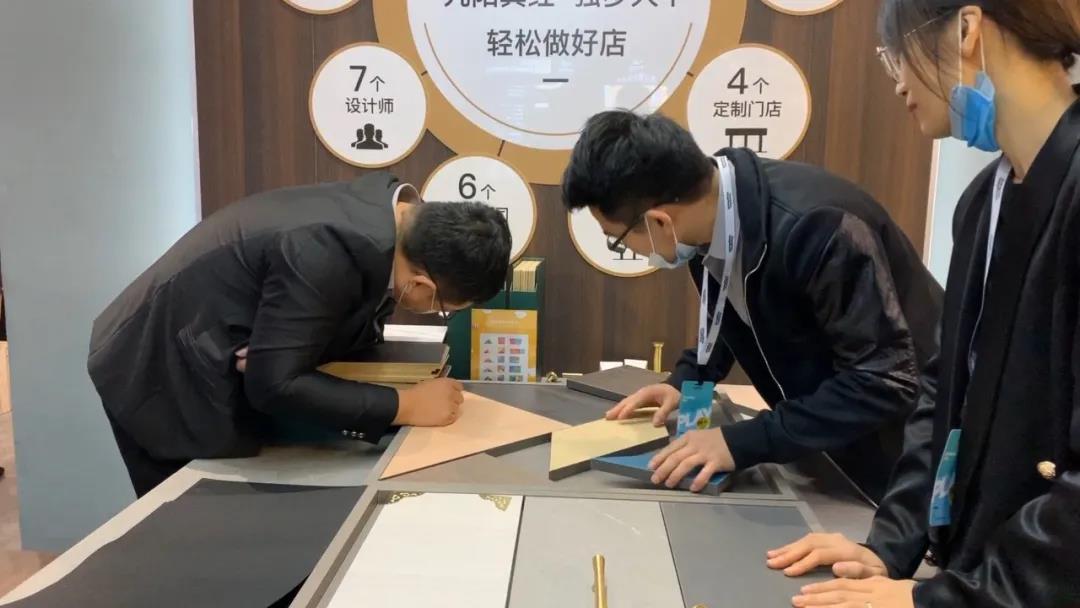 2020廣州設(shè)計(jì)周圓滿(mǎn)落幕，帶您回顧華洲的“新花樣”！(圖7)