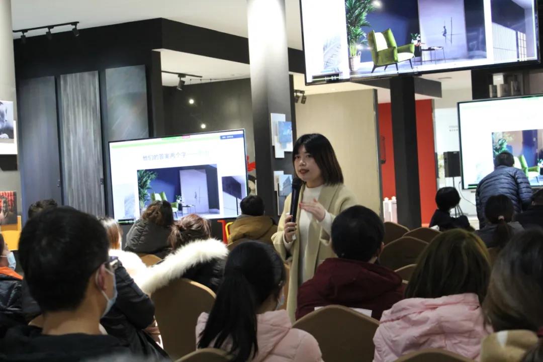 恭喜！華洲木業(yè)（陜西）運(yùn)營中心首航儀式暨供應(yīng)鏈賦能模式發(fā)布會圓滿舉辦！(圖5)